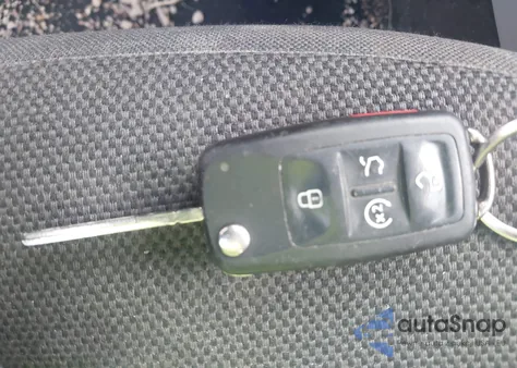 2004 Volkswagen New Beetle Gls 2.0L из США, поврежденный, VIN 3VWCK31CX4M412511